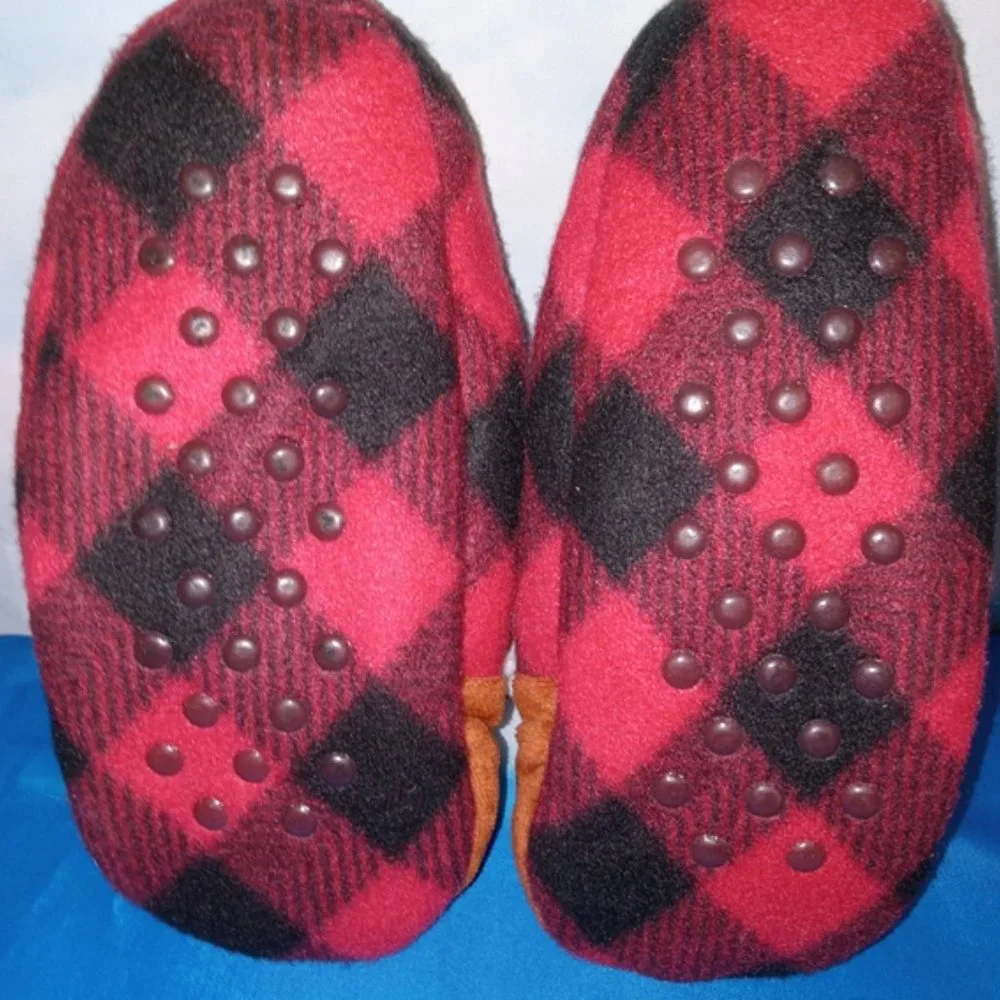 Rudolph the Red-Nosed Reindeer Sherpa Flannel Slippers Snuggle Toes Kid M/L 13-4